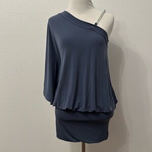 Blue Venus dress with shoulder chain
